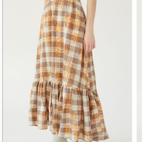 URBAN OUTFITTERS | Million Miles Plaid Midi Skirt - Picture 3 of 6